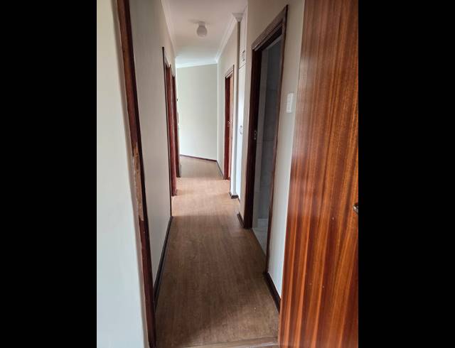 4 BEDROOM HOUSE FOR SALE IN MANDELA VIEW